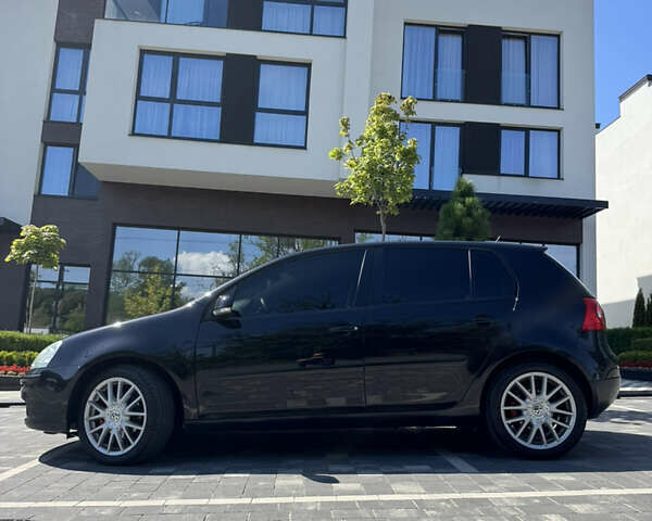 Чорний Фольксваген Гольф, об'ємом двигуна 1.39 л та пробігом 230 тис. км за 5950 $, фото 2 на Automoto.ua