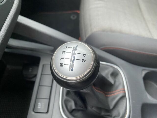 Чорний Фольксваген Гольф, об'ємом двигуна 1.4 л та пробігом 220 тис. км за 5900 $, фото 12 на Automoto.ua