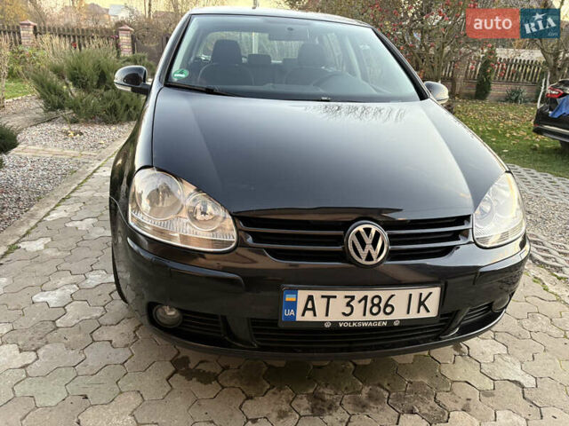 Черный Фольксваген Гольф, объемом двигателя 1.6 л и пробегом 240 тыс. км за 6150 $, фото 9 на Automoto.ua
