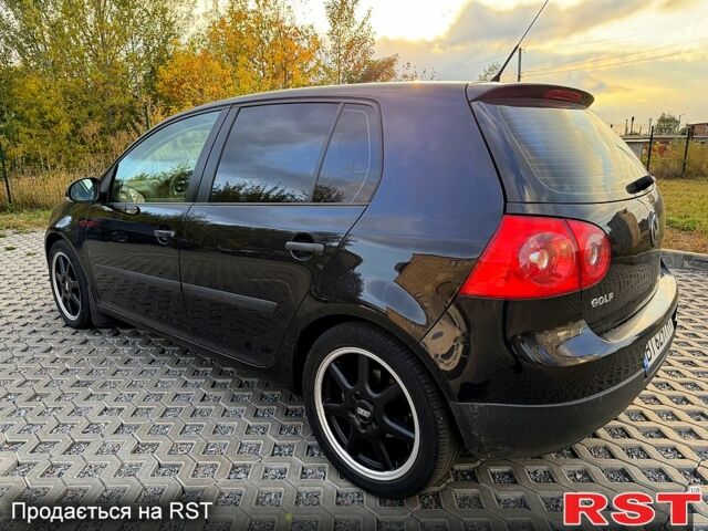 Чорний Фольксваген Гольф, об'ємом двигуна 1.6 л та пробігом 200 тис. км за 5500 $, фото 1 на Automoto.ua