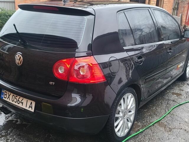 Черный Фольксваген Гольф, объемом двигателя 1.4 л и пробегом 220 тыс. км за 7000 $, фото 4 на Automoto.ua