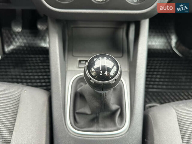 Черный Фольксваген Гольф, объемом двигателя 1.4 л и пробегом 187 тыс. км за 6500 $, фото 69 на Automoto.ua