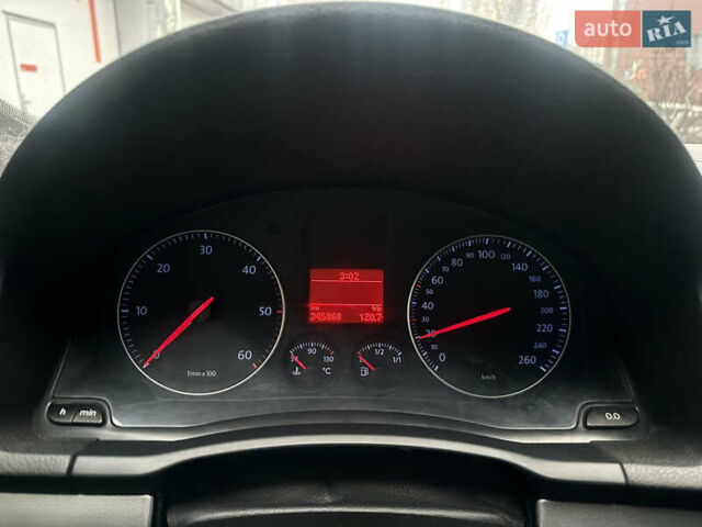 Черный Фольксваген Гольф, объемом двигателя 1.9 л и пробегом 344 тыс. км за 4850 $, фото 22 на Automoto.ua