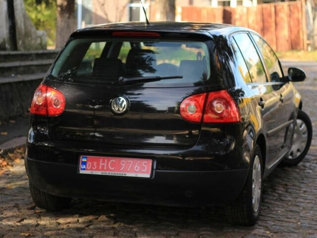 Чорний Фольксваген Гольф, об'ємом двигуна 0 л та пробігом 220 тис. км за 5000 $, фото 4 на Automoto.ua