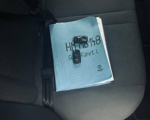 Черный Фольксваген Гольф, объемом двигателя 1.4 л и пробегом 268 тыс. км за 5650 $, фото 11 на Automoto.ua