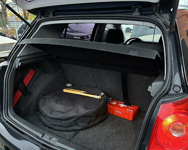 Фольксваген Гольф 2006 в Полтаве на Automoto.ua Черный Фольксваген Гольф, объемом двигателя 1.6 л и пробегом 295 тыс. км за 5800 $, фото 16 на Automoto.ua