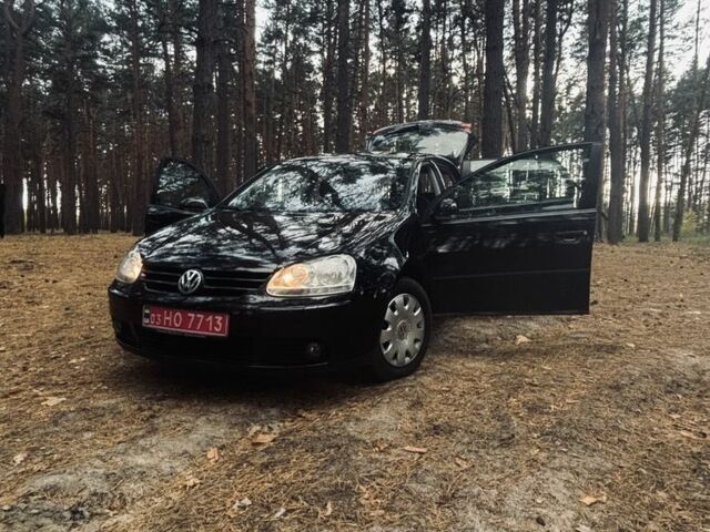Черный Фольксваген Гольф, объемом двигателя 1.4 л и пробегом 268 тыс. км за 5600 $, фото 22 на Automoto.ua