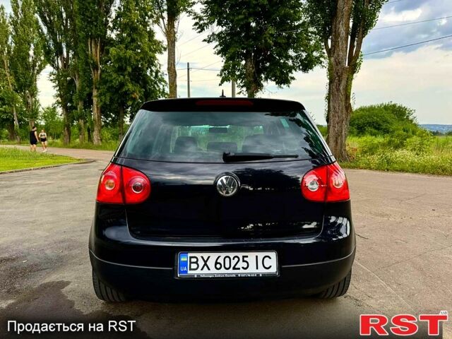 Черный Фольксваген Гольф, объемом двигателя 1.4 л и пробегом 170 тыс. км за 5500 $, фото 5 на Automoto.ua