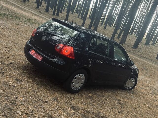 Черный Фольксваген Гольф, объемом двигателя 1.4 л и пробегом 268 тыс. км за 5600 $, фото 23 на Automoto.ua