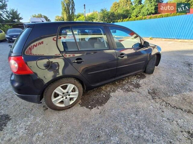 Чорний Фольксваген Гольф, об'ємом двигуна 1.39 л та пробігом 230 тис. км за 5200 $, фото 4 на Automoto.ua