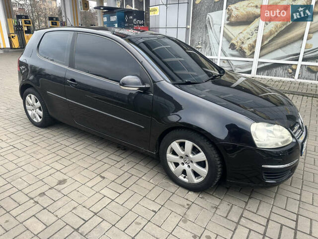 Черный Фольксваген Гольф, объемом двигателя 1.9 л и пробегом 344 тыс. км за 4850 $, фото 3 на Automoto.ua