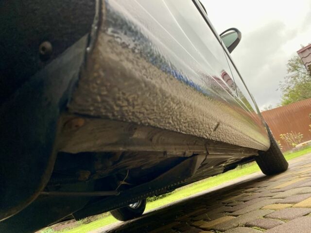 Чорний Фольксваген Гольф, об'ємом двигуна 1.4 л та пробігом 230 тис. км за 5777 $, фото 16 на Automoto.ua