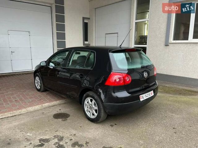 Черный Фольксваген Гольф, объемом двигателя 1.6 л и пробегом 98 тыс. км за 6799 $, фото 10 на Automoto.ua