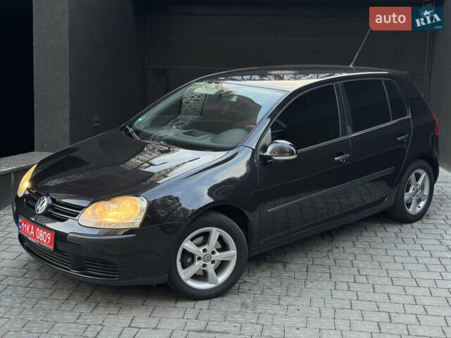 Черный Фольксваген Гольф, объемом двигателя 1.6 л и пробегом 190 тыс. км за 5350 $, фото 4 на Automoto.ua