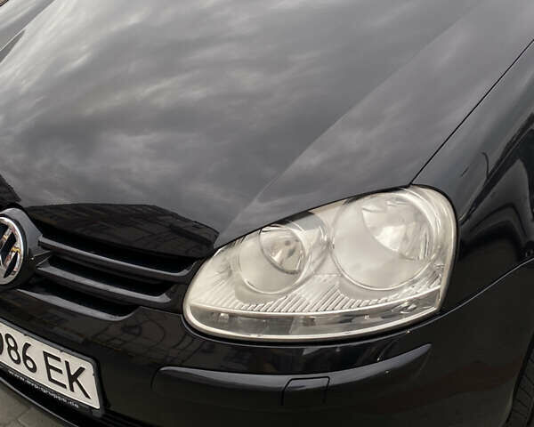 Чорний Фольксваген Гольф, об'ємом двигуна 1.6 л та пробігом 190 тис. км за 6032 $, фото 6 на Automoto.ua