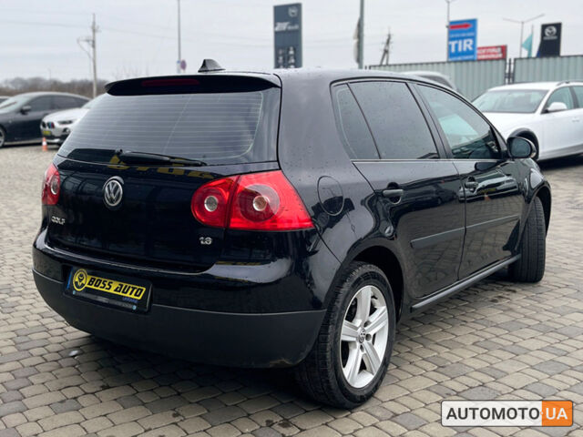 Черный Фольксваген Гольф, объемом двигателя 1.6 л и пробегом 240 тыс. км за 7900 $, фото 6 на Automoto.ua