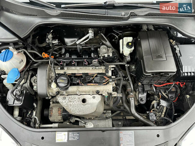 Черный Фольксваген Гольф, объемом двигателя 1.4 л и пробегом 187 тыс. км за 6500 $, фото 79 на Automoto.ua