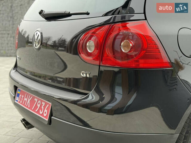 Чорний Фольксваген Гольф, об'ємом двигуна 1.4 л та пробігом 142 тис. км за 7799 $, фото 10 на Automoto.ua
