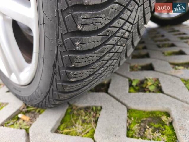 Фольксваген Гольф 2006 в Хмельницком на Automoto.ua Черный Фольксваген Гольф, объемом двигателя 1.6 л и пробегом 247 тыс. км за 6400 $, фото 4 на Automoto.ua