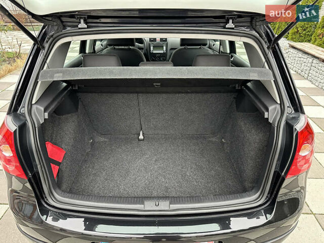 Черный Фольксваген Гольф, объемом двигателя 1.4 л и пробегом 187 тыс. км за 6500 $, фото 42 на Automoto.ua