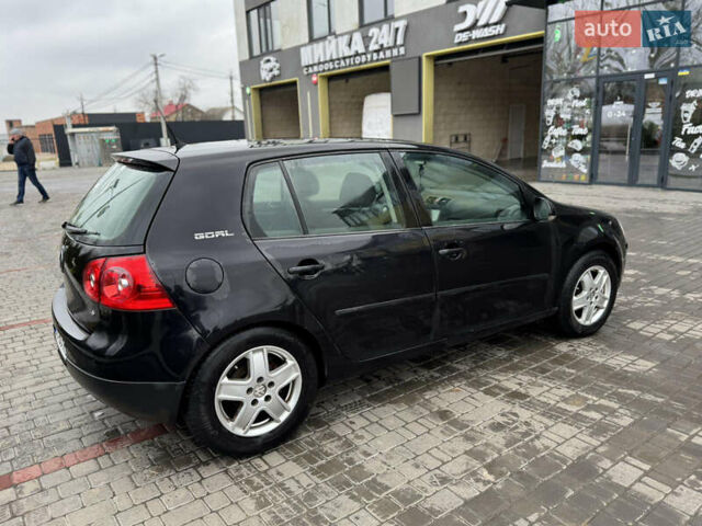 Чорний Фольксваген Гольф, об'ємом двигуна 1.6 л та пробігом 200 тис. км за 4650 $, фото 1 на Automoto.ua