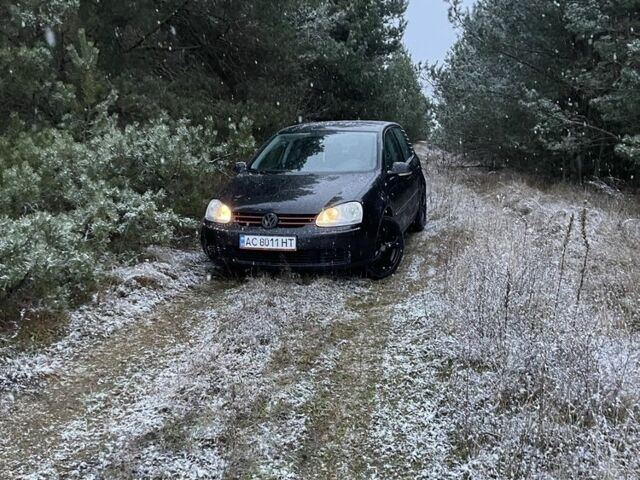 Чорний Фольксваген Гольф, об'ємом двигуна 1.4 л та пробігом 300 тис. км за 6000 $, фото 5 на Automoto.ua