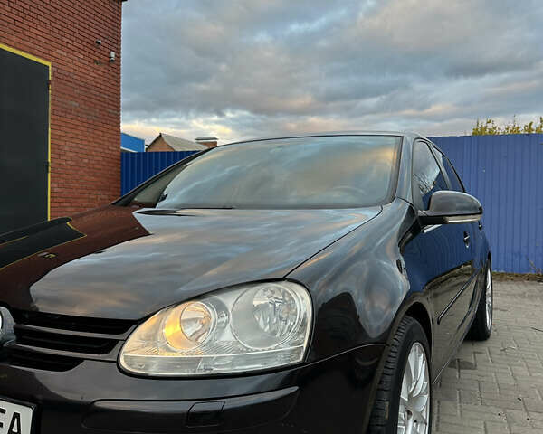 Фольксваген Гольф 2006 в Полтаве на Automoto.ua Черный Фольксваген Гольф, объемом двигателя 1.6 л и пробегом 295 тыс. км за 5800 $, фото 8 на Automoto.ua