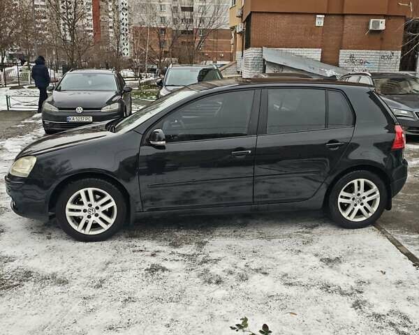 Чорний Фольксваген Гольф, об'ємом двигуна 1.4 л та пробігом 320 тис. км за 4500 $, фото 2 на Automoto.ua