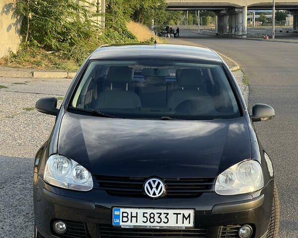 Черный Фольксваген Гольф, объемом двигателя 1.6 л и пробегом 138 тыс. км за 6500 $, фото 1 на Automoto.ua