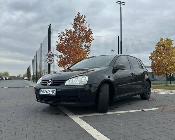 Черный Фольксваген Гольф, объемом двигателя 1.4 л и пробегом 234 тыс. км за 4500 $, фото 16 на Automoto.ua