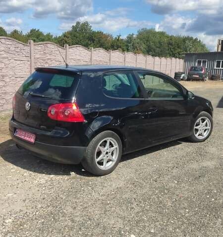 Черный Фольксваген Гольф, объемом двигателя 1.4 л и пробегом 197 тыс. км за 4600 $, фото 3 на Automoto.ua