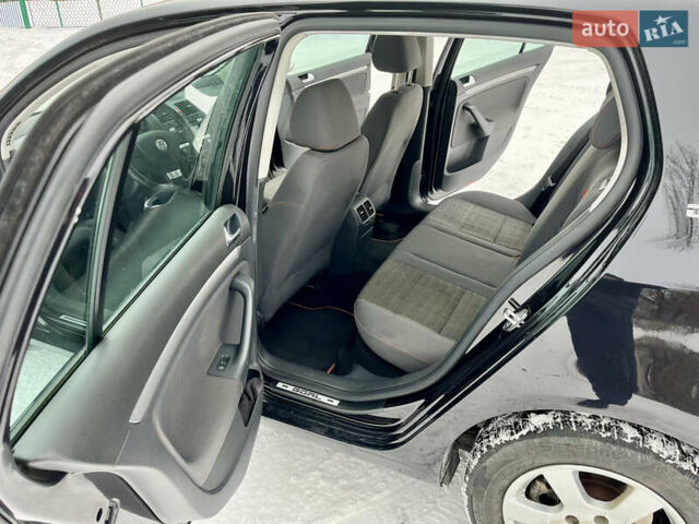 Черный Фольксваген Гольф, объемом двигателя 1.4 л и пробегом 244 тыс. км за 5699 $, фото 12 на Automoto.ua