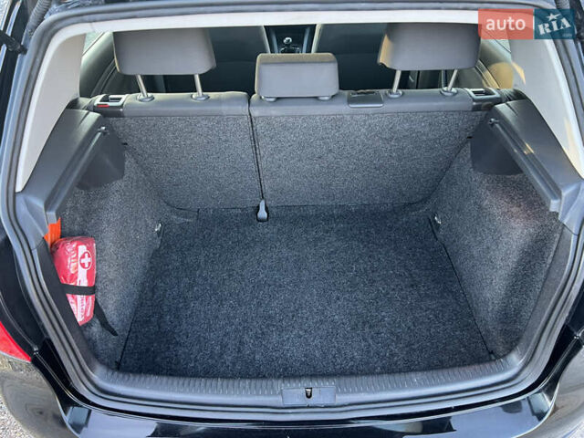 Чорний Фольксваген Гольф, об'ємом двигуна 1.6 л та пробігом 181 тис. км за 5899 $, фото 25 на Automoto.ua