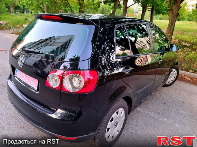 Чорний Фольксваген Гольф, об'ємом двигуна 1.4 л та пробігом 206 тис. км за 6499 $, фото 3 на Automoto.ua