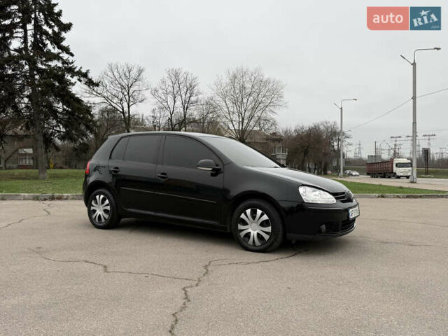 Черный Фольксваген Гольф, объемом двигателя 1.39 л и пробегом 260 тыс. км за 4999 $, фото 4 на Automoto.ua