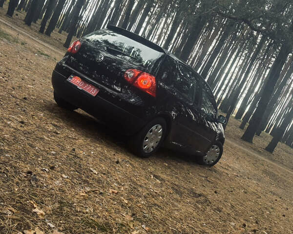 Черный Фольксваген Гольф, объемом двигателя 1.4 л и пробегом 268 тыс. км за 5650 $, фото 22 на Automoto.ua