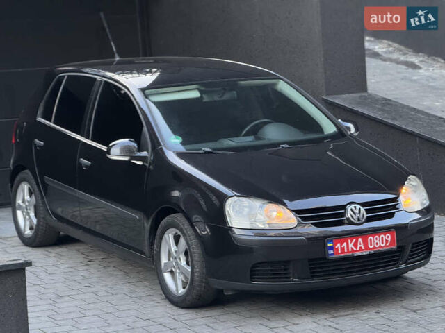 Черный Фольксваген Гольф, объемом двигателя 1.6 л и пробегом 190 тыс. км за 5350 $, фото 10 на Automoto.ua