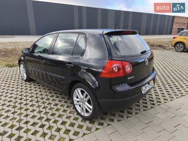 Фольксваген Гольф 2006 в Хмельницком на Automoto.ua Черный Фольксваген Гольф, объемом двигателя 1.6 л и пробегом 247 тыс. км за 6400 $, фото 12 на Automoto.ua