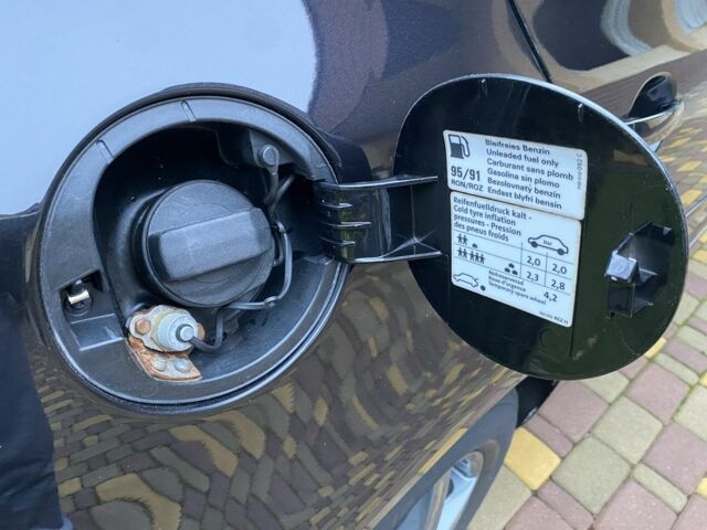 Чорний Фольксваген Гольф, об'ємом двигуна 1.4 л та пробігом 230 тис. км за 5777 $, фото 23 на Automoto.ua