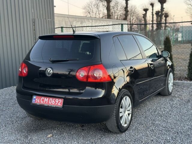 Черный Фольксваген Гольф, объемом двигателя 1.4 л и пробегом 271 тыс. км за 5700 $, фото 3 на Automoto.ua