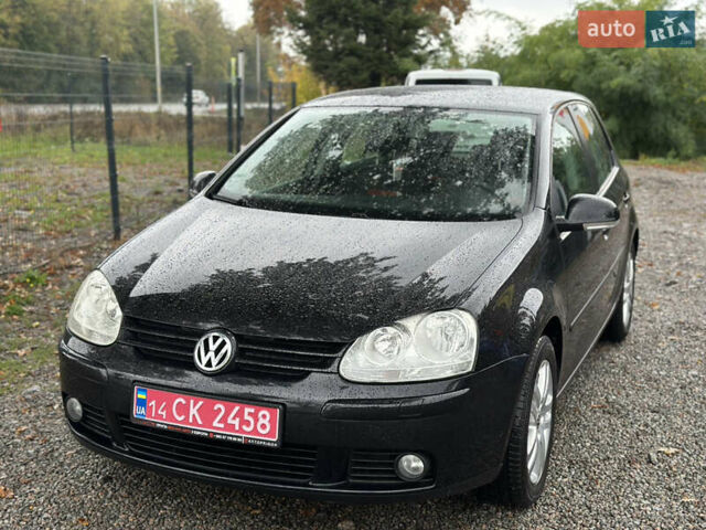 Черный Фольксваген Гольф, объемом двигателя 1.6 л и пробегом 221 тыс. км за 6600 $, фото 5 на Automoto.ua