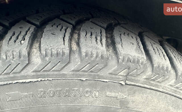 Черный Фольксваген Гольф, объемом двигателя 1.9 л и пробегом 344 тыс. км за 4850 $, фото 24 на Automoto.ua