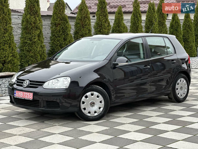 Черный Фольксваген Гольф, объемом двигателя 1.4 л и пробегом 187 тыс. км за 6500 $, фото 3 на Automoto.ua