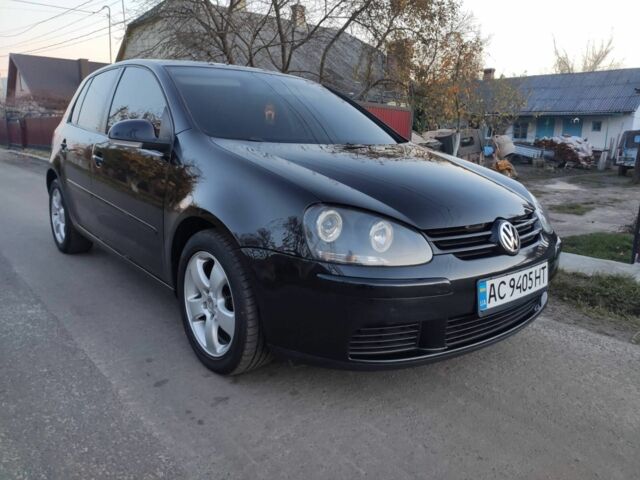 Черный Фольксваген Гольф, объемом двигателя 1.6 л и пробегом 250 тыс. км за 7500 $, фото 1 на Automoto.ua