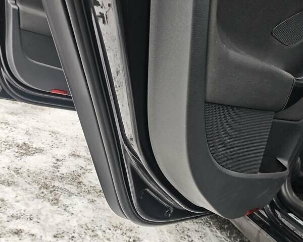 Чорний Фольксваген Гольф, об'ємом двигуна 1.4 л та пробігом 320 тис. км за 4500 $, фото 23 на Automoto.ua