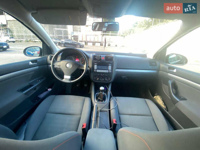 Чорний Фольксваген Гольф, об'ємом двигуна 1.6 л та пробігом 210 тис. км за 6000 $, фото 12 на Automoto.ua