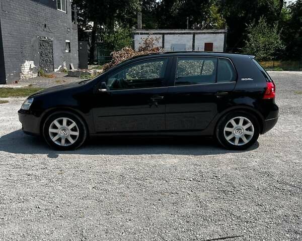 Чорний Фольксваген Гольф, об'ємом двигуна 1.4 л та пробігом 257 тис. км за 6100 $, фото 8 на Automoto.ua