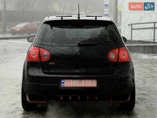 Чорний Фольксваген Гольф, об'ємом двигуна 1.6 л та пробігом 227 тис. км за 6400 $, фото 4 на Automoto.ua