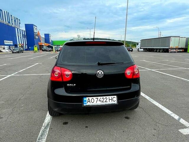 Черный Фольксваген Гольф, объемом двигателя 1.4 л и пробегом 345 тыс. км за 6000 $, фото 2 на Automoto.ua