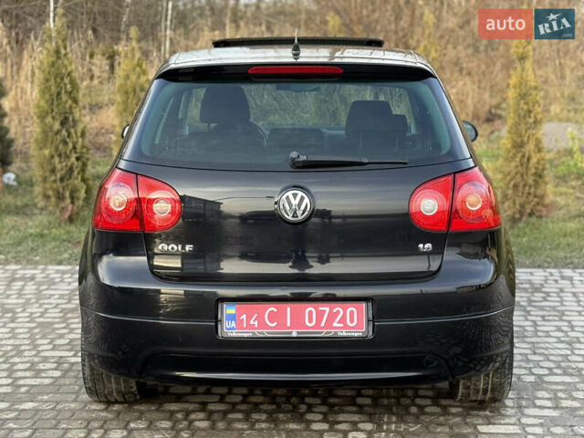 Черный Фольксваген Гольф, объемом двигателя 1.6 л и пробегом 182 тыс. км за 6350 $, фото 35 на Automoto.ua